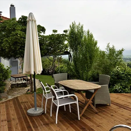 Ferienhaus Lilaia Holiday Cottage Lílaia