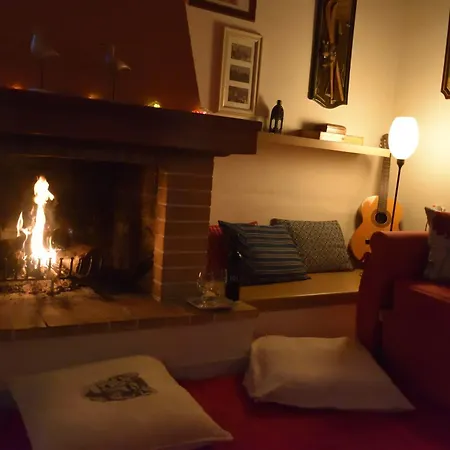 Holiday Cottage Lílaia