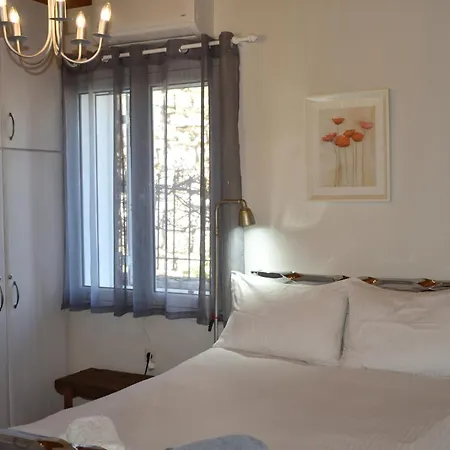 Lilaia Holiday Cottage