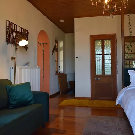 Ferienhaus Lilaia Holiday Cottage *